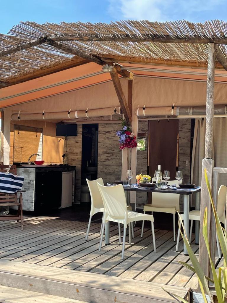 Camping I Melograni Marina Di Bibbona Dış mekan fotoğraf