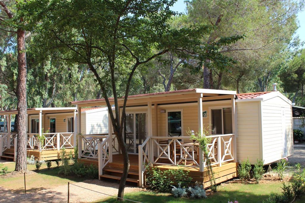 Camping I Melograni Marina Di Bibbona Dış mekan fotoğraf