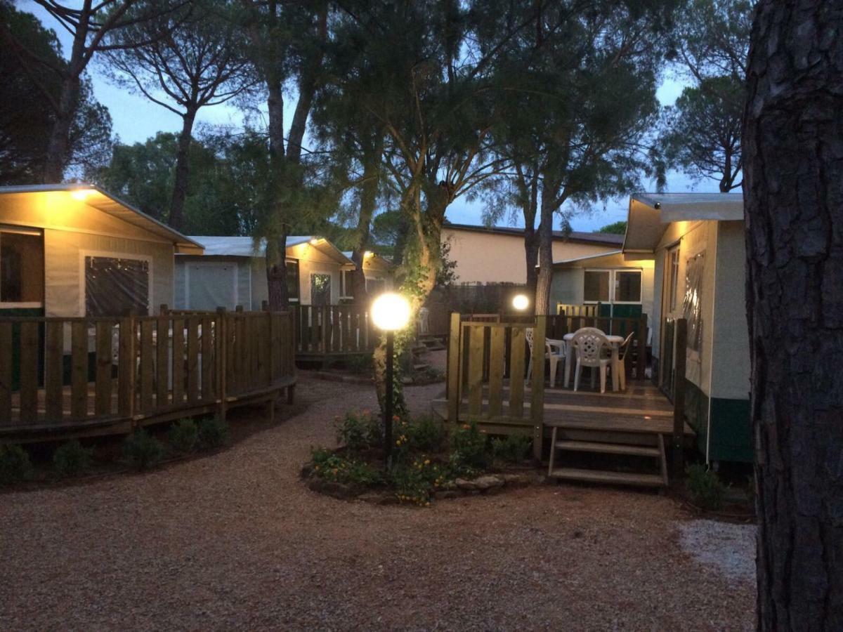 Camping I Melograni Marina Di Bibbona Dış mekan fotoğraf