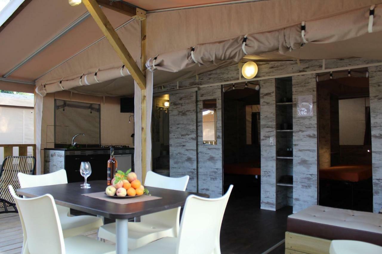 Camping I Melograni Marina Di Bibbona Dış mekan fotoğraf