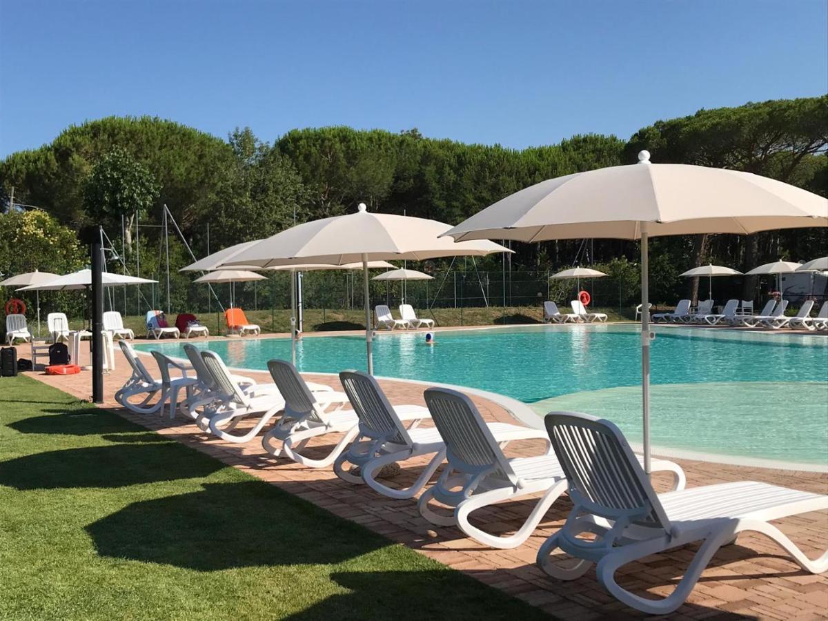 Camping I Melograni Marina Di Bibbona Dış mekan fotoğraf